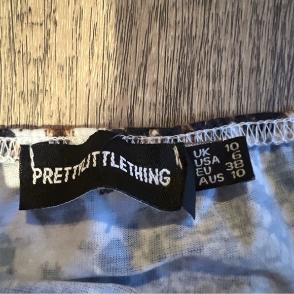 Pretty Little Thing Snake Skin Bandeau Top Womens US 6 - Picture 2 of 3